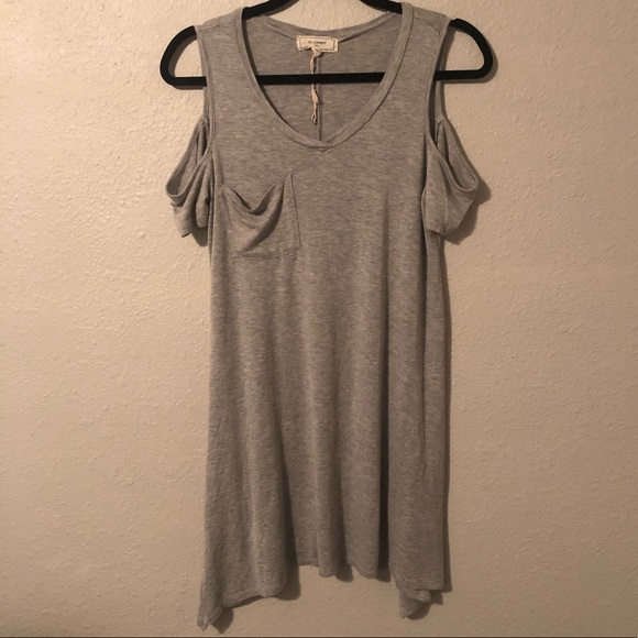 New t-shirt dress - Picture 2 of 5